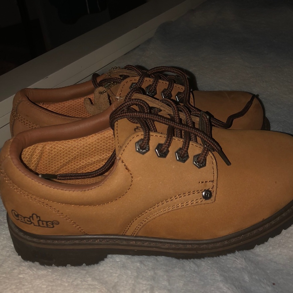 Cactus shoes